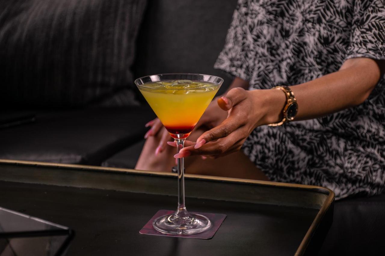 Seven Villa Hotel & Spa Johannesburg Eksteriør bilde A tequila sunrise